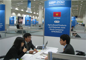 Apromaco tham dự Hội nghị giao thương với các doanh nghiệp hàng đầu tại Hàn Quốc – FTA Business Plaza 2012 tại Seoul.