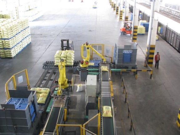 Đoàn công tác Apromaco thăm và làm việc với tập đoàn Vân Thiên Hoá tại T.P Côn Minh, Trung Quốc